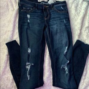 Hollister dark ripped skinny jeans